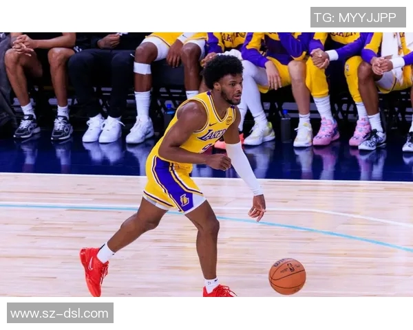 詹姆斯父子同台即将成真布朗尼正式宣布参与NBA选秀